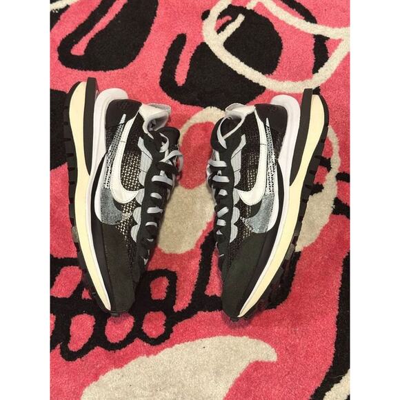 Nike Vaporwaffle Sacai Black White – Size 6 – Brand New main image 8